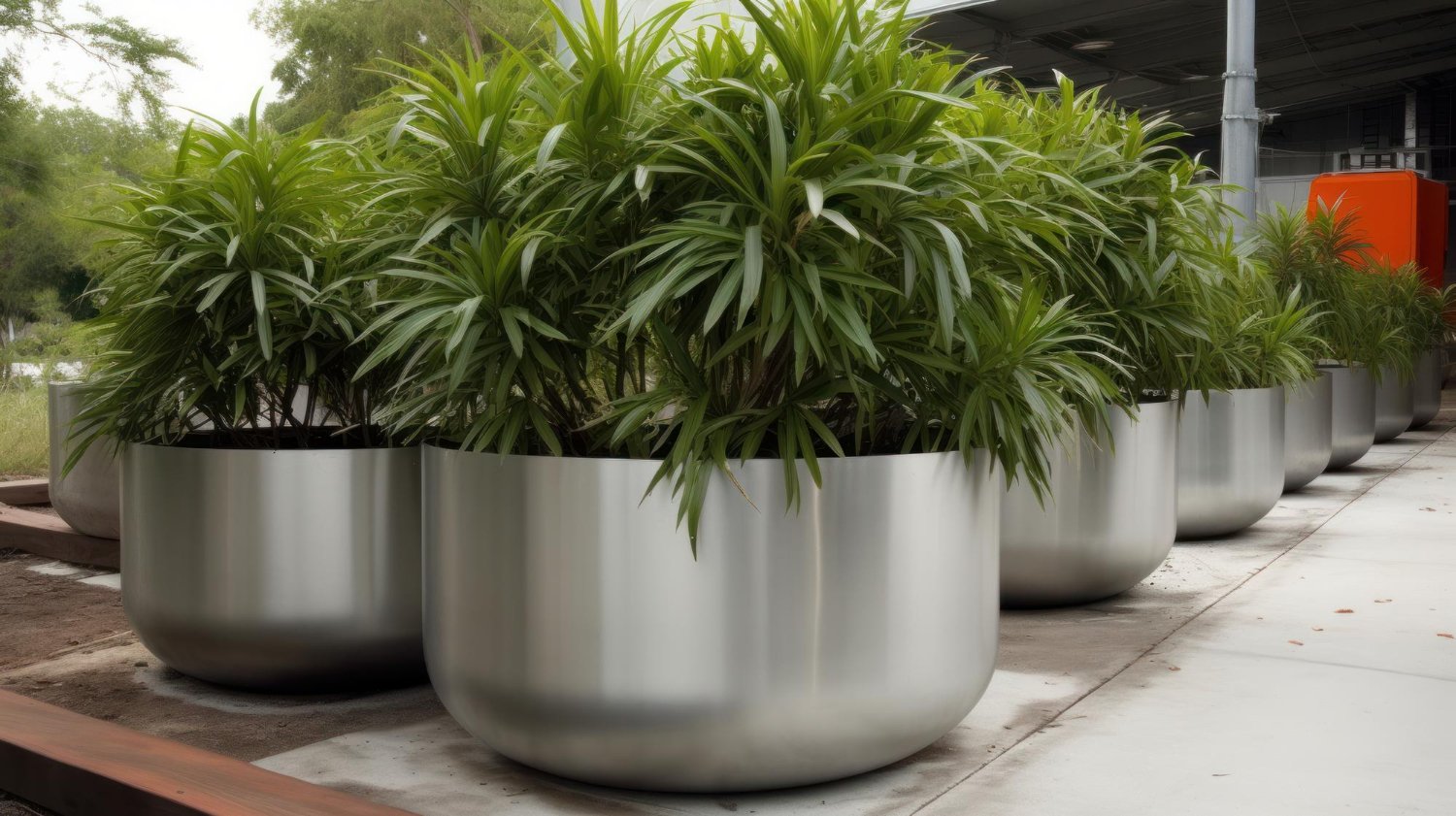 Stainless steel planters(1)